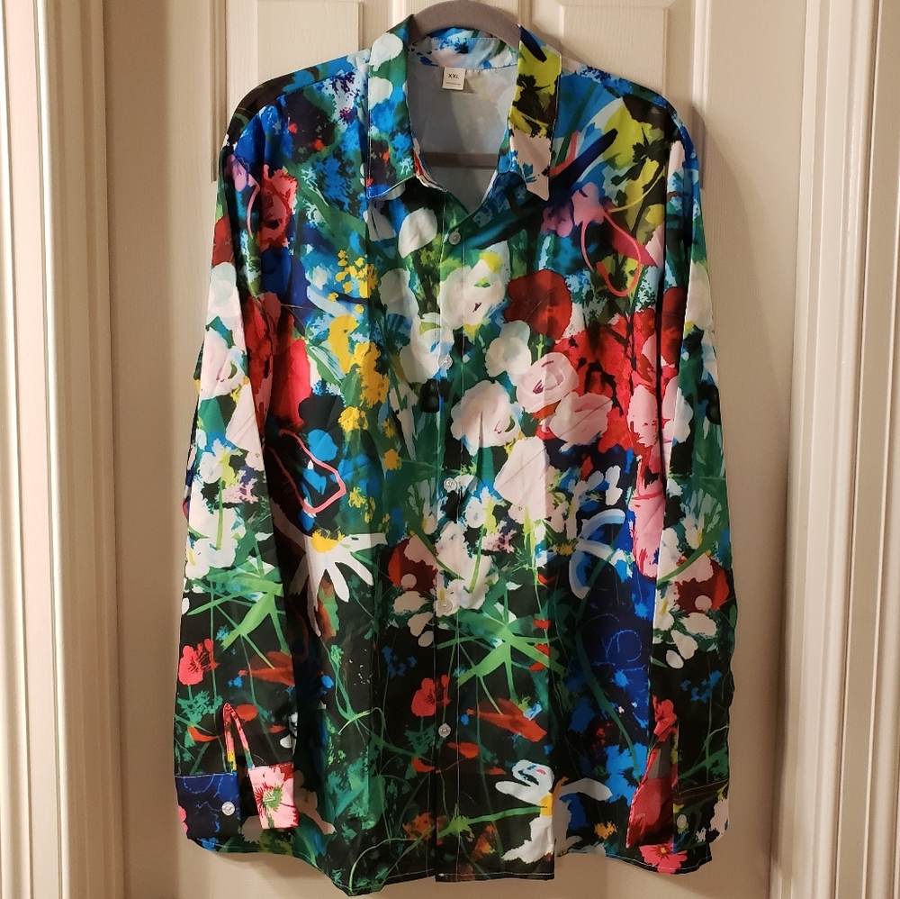 Beautiful Floral Multicolor Top - NEW!